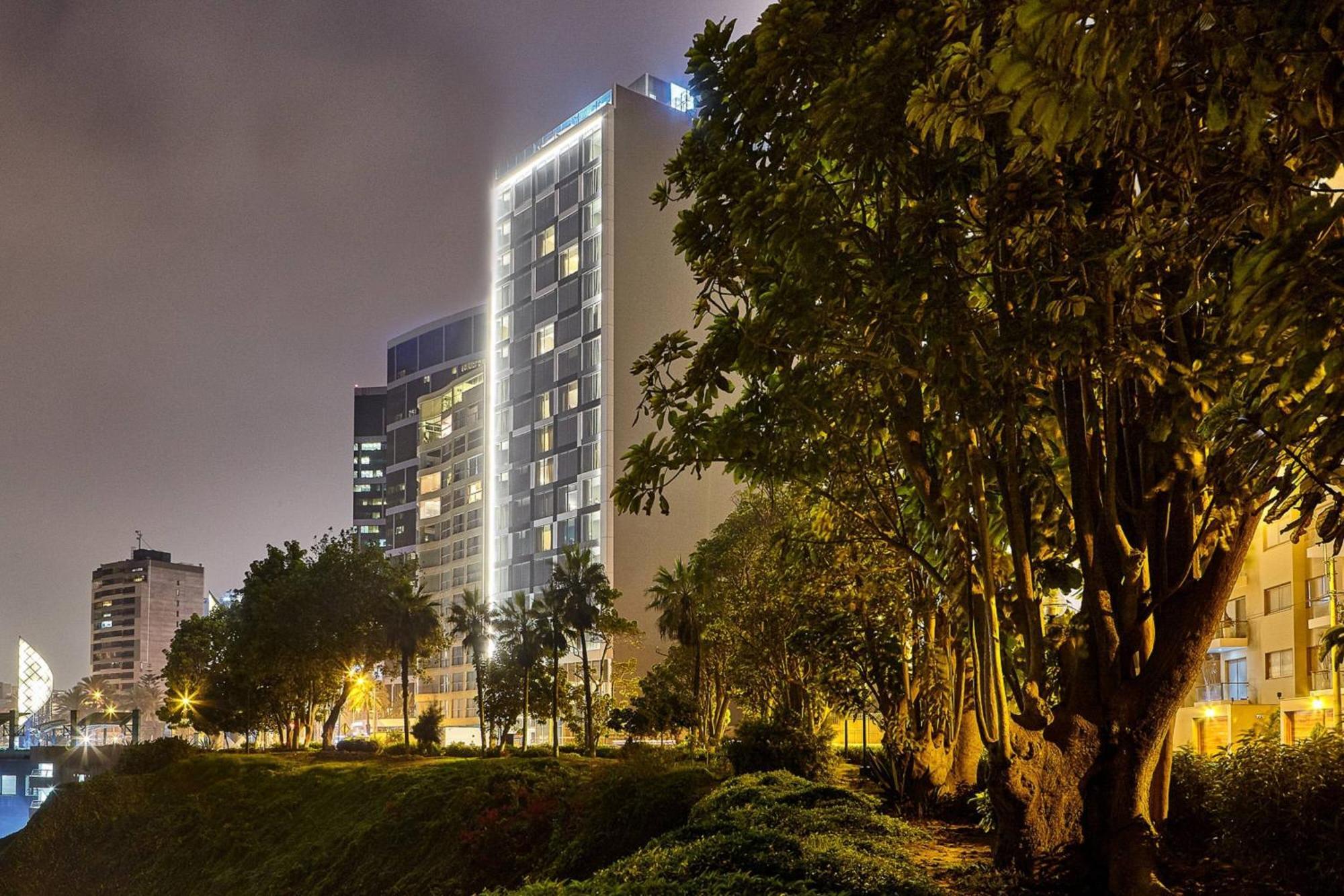 Ac By Marriott Miraflores Hotel Lima