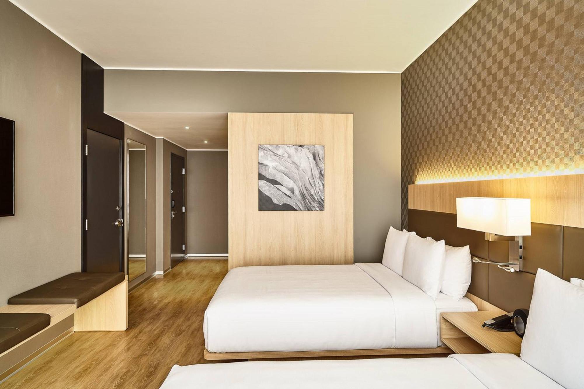 Ac By Marriott Miraflores Hotel