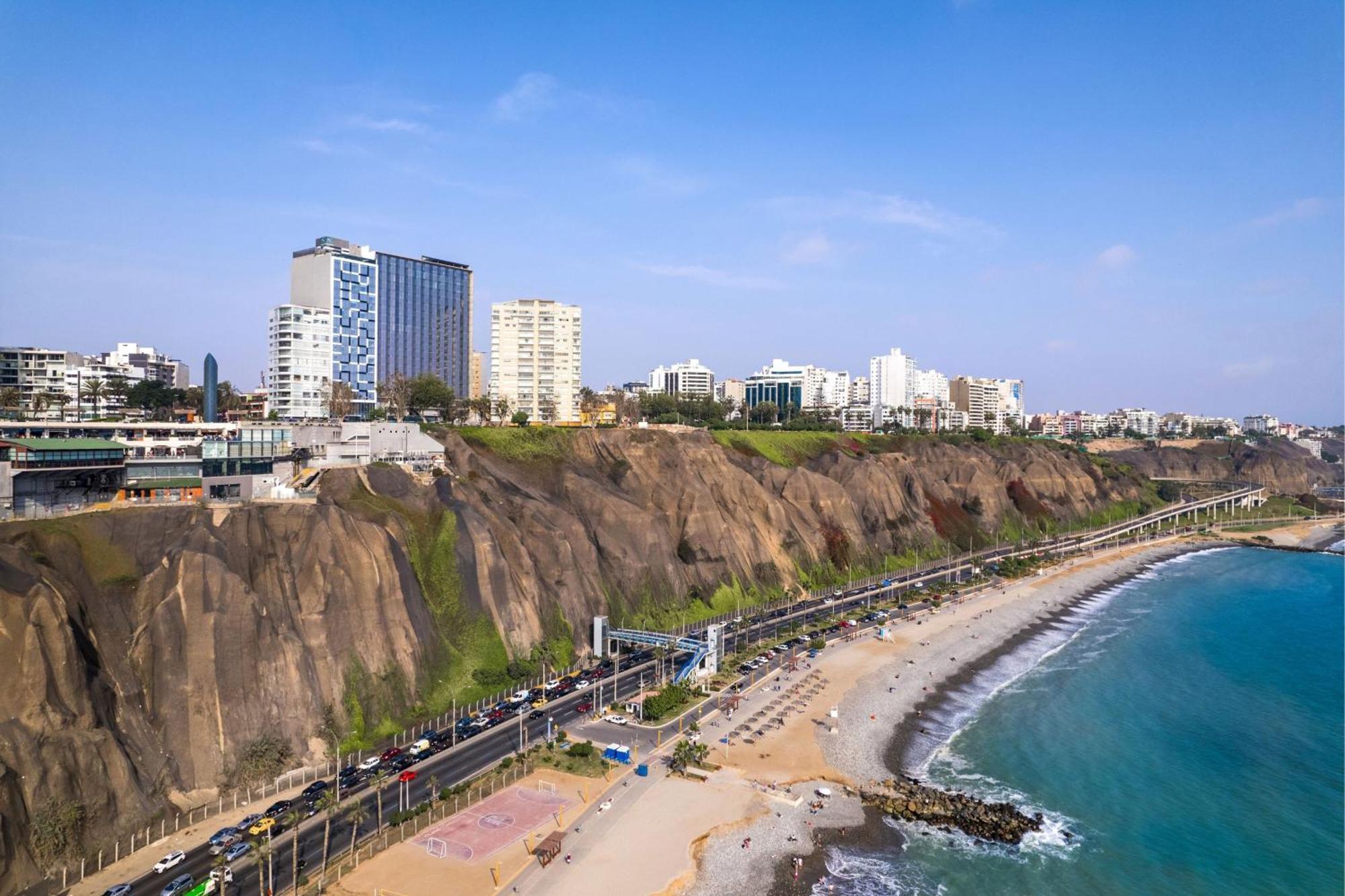 Hotel Ac By Marriott Miraflores 5*