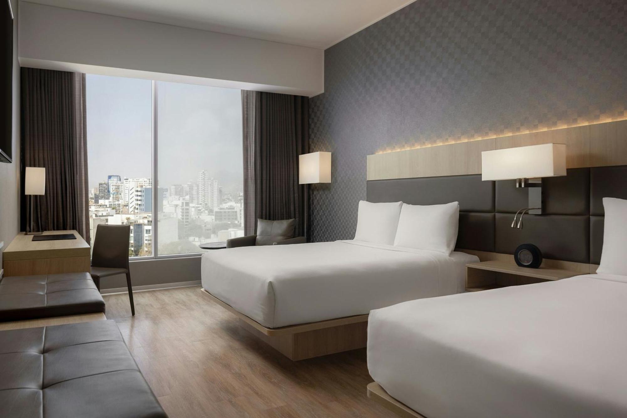 Ac By Marriott Miraflores Hotel